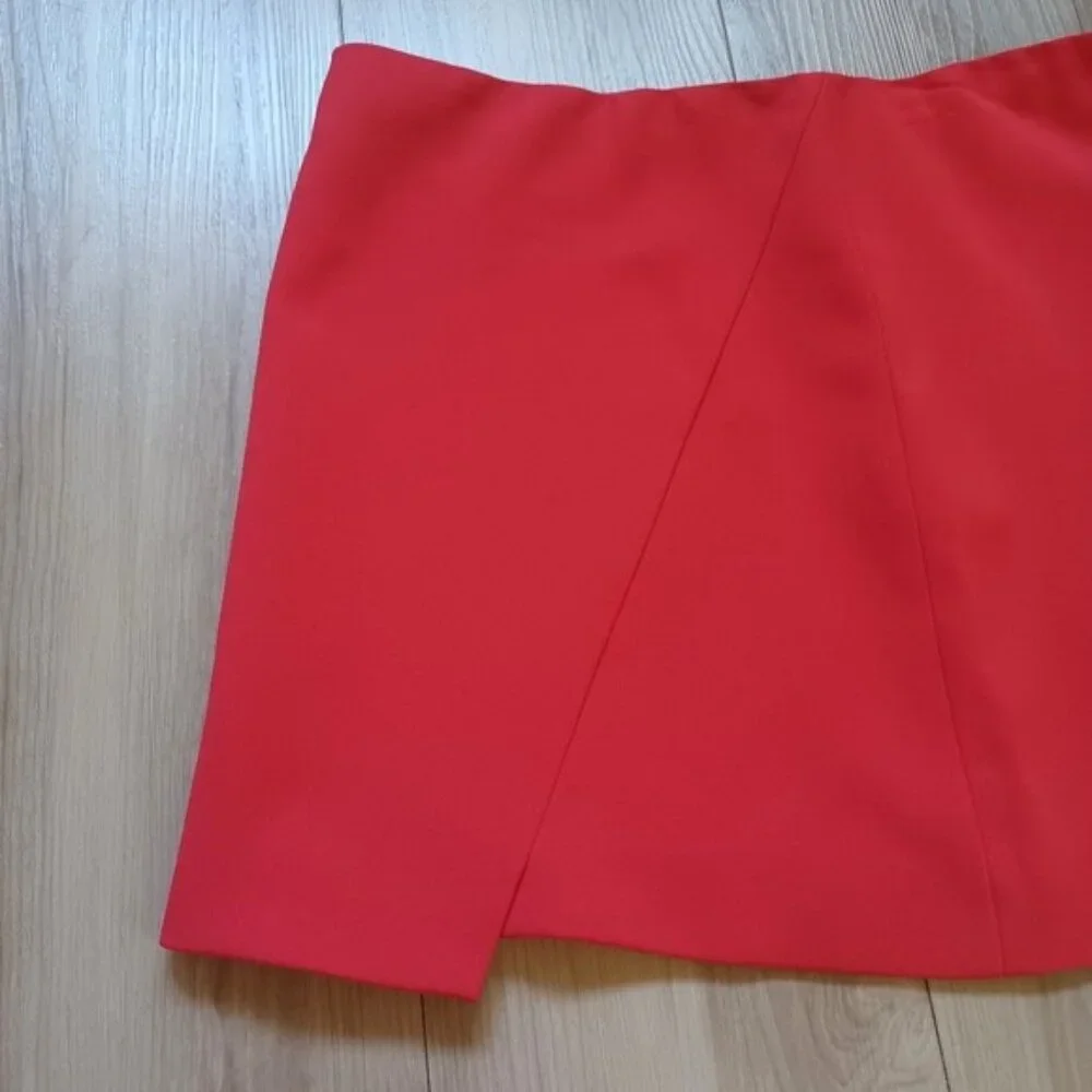 Alice + Olivia Shaylee Mini Skirt Poppy Red 6 - Picture 6 of 13